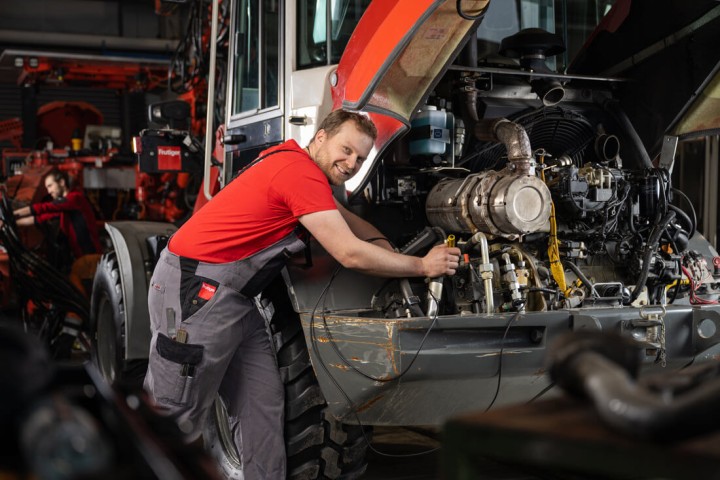 2023 Christian Schmocker Reparaturwerkstatt 2