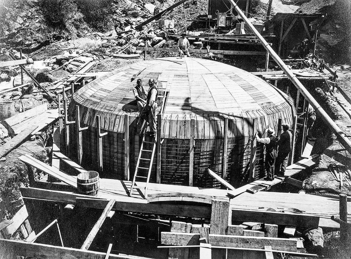 1934 Bau Wasserreservoir Merligen TB