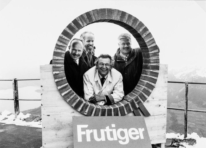 1995 QS Zertifikat Niesen Geschaeftsleitung Gruppenportraet