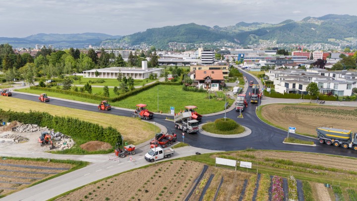 2024 Referenz Asphalt Gwatt Thun Strassenbau 11
